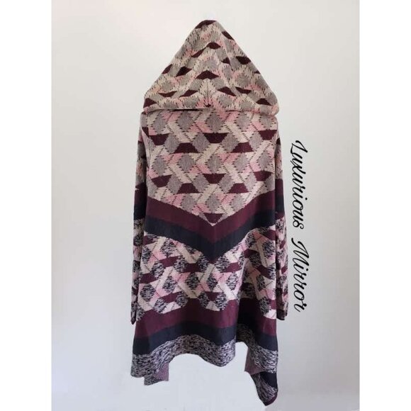 Vertigo Women's Hooded Cardigan Sweater Multicolor Geometric Long Sleeve OS New - Picture 4 of 8